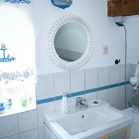 Ahoi Marie - Maritime Ferienwohnung Cuxhaven